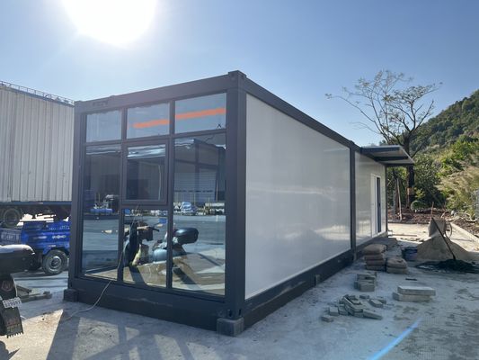Contenedor de oficina de 40 pies Movable comercial personalizado Contenedor de oficina de 20 pies con baño y perspectiva moderna